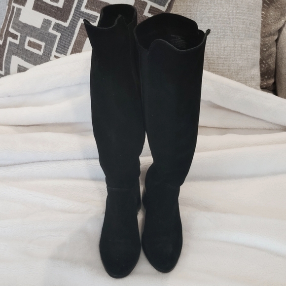 Steve Madden Giselle Suede Boots - Picture 4 of 7
